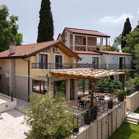 בודווה Sunset & Sunrise Villas In Stanisici-Two Villas With Common Pool מראה חיצוני תמונה