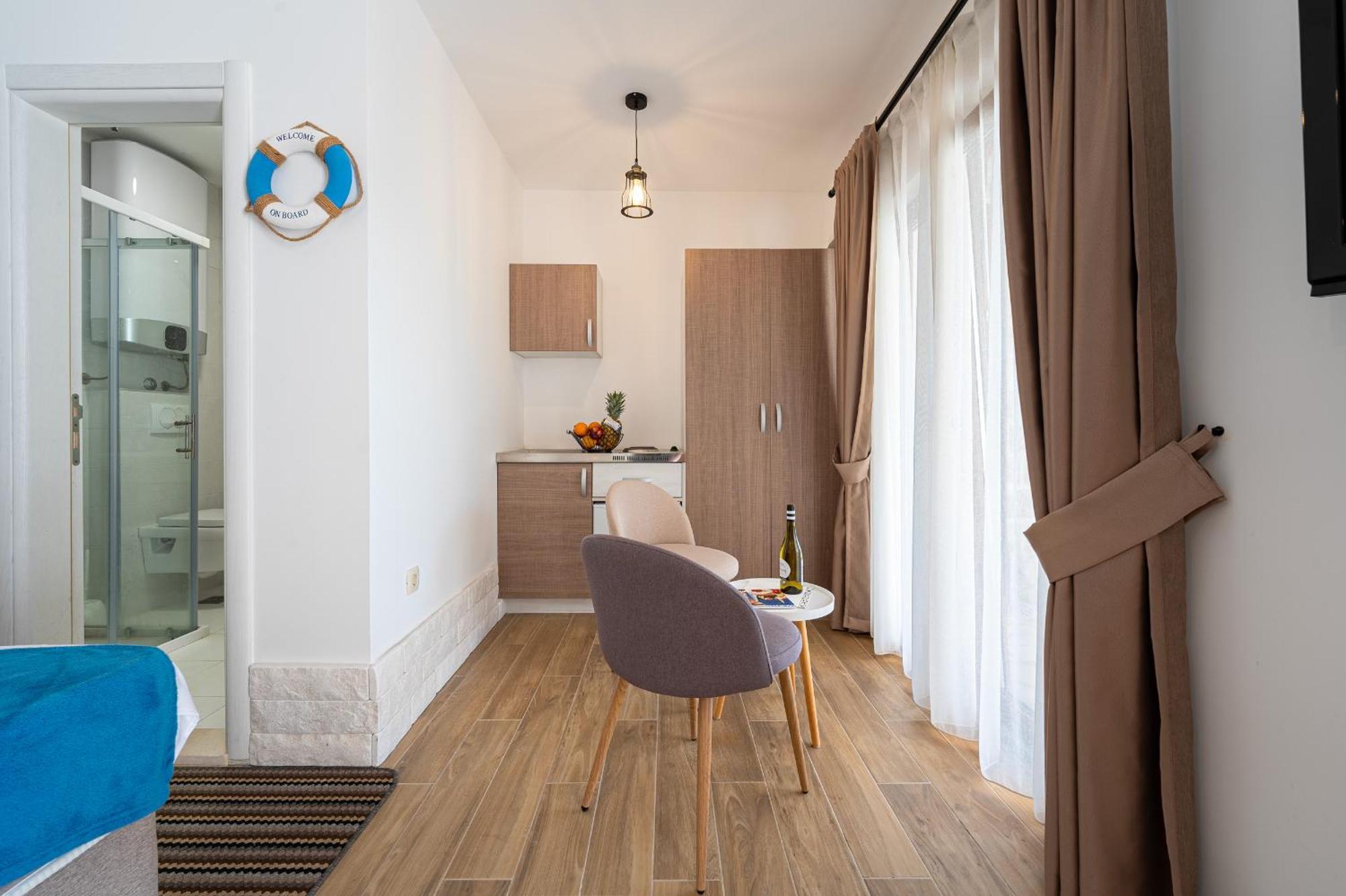 בודווה Sunset & Sunrise Villas In Stanisici-Two Villas With Common Pool מראה חיצוני תמונה