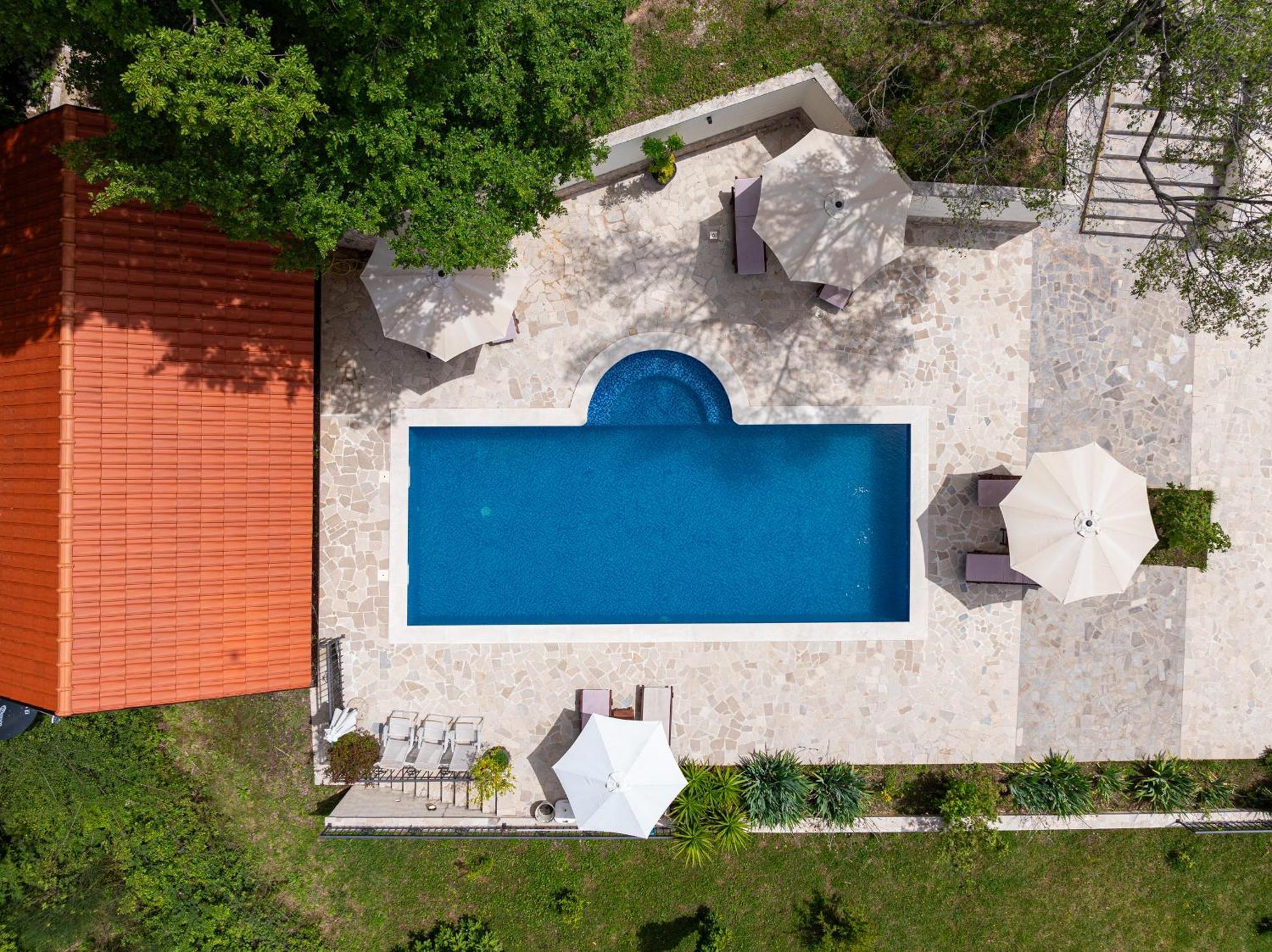 בודווה Sunset & Sunrise Villas In Stanisici-Two Villas With Common Pool מראה חיצוני תמונה