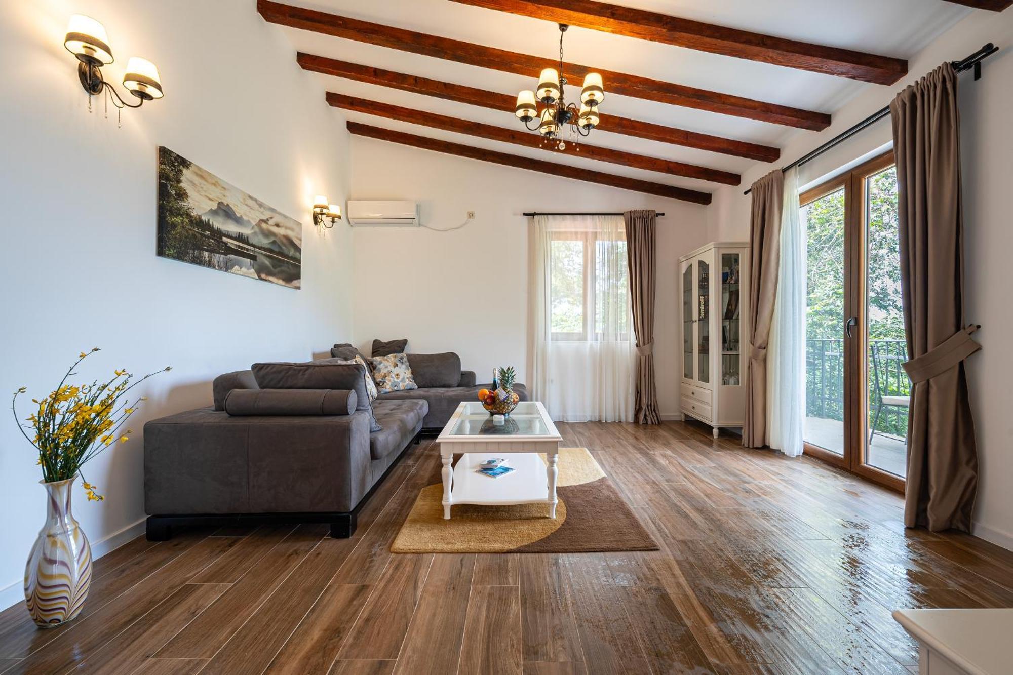 בודווה Sunset & Sunrise Villas In Stanisici-Two Villas With Common Pool מראה חיצוני תמונה