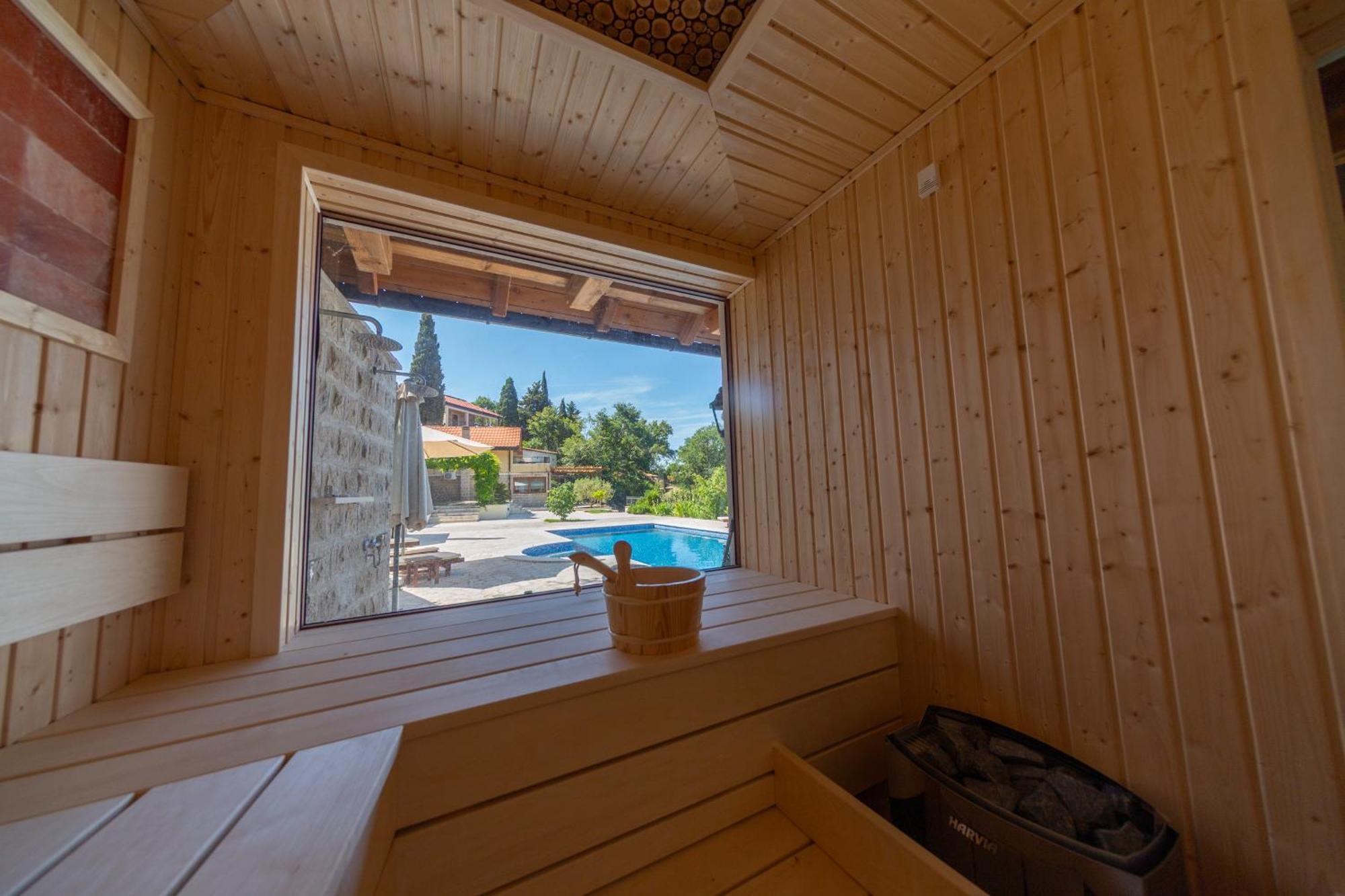 בודווה Sunset & Sunrise Villas In Stanisici-Two Villas With Common Pool מראה חיצוני תמונה